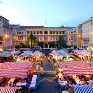 Magnifique 2 Pièces En Plein Cœur Du Vieux Appartement Nice